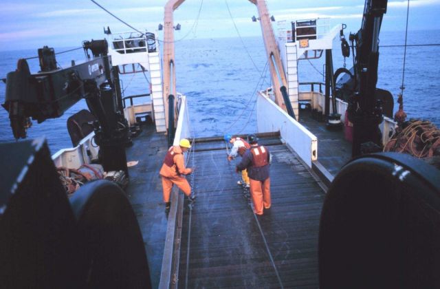 Trawling operations on the NOAA Ship MILLER FREEMAN. Picture