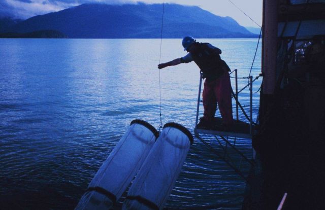 Auke Bay National Marine Fisheries Service Laboratory scientists and crew of NOAA Ship JOHN N Picture