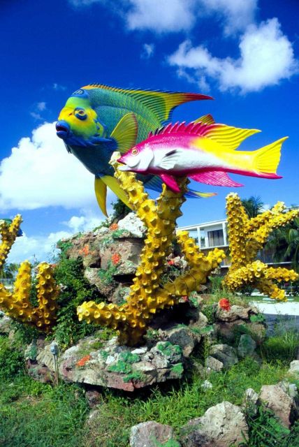 This Florida Keys motel has fancifully - and colorfully - recreated a reef scene in its front yard Picture
