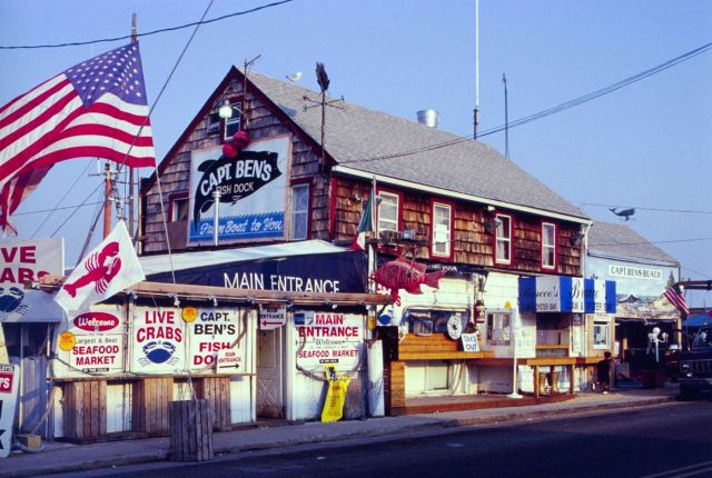 Captain Ben's Fish Dock in Freeport, New York. Picture
