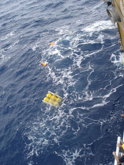 Longline fishing research on the NOAA Ship OSCAR ELTON SETTE Picture