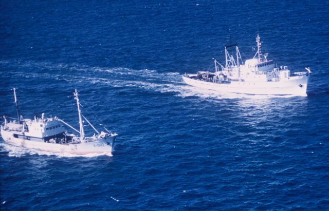 ALBATROSS IV on right sailing parallel to unidentified fishing vessel K-9112 Picture
