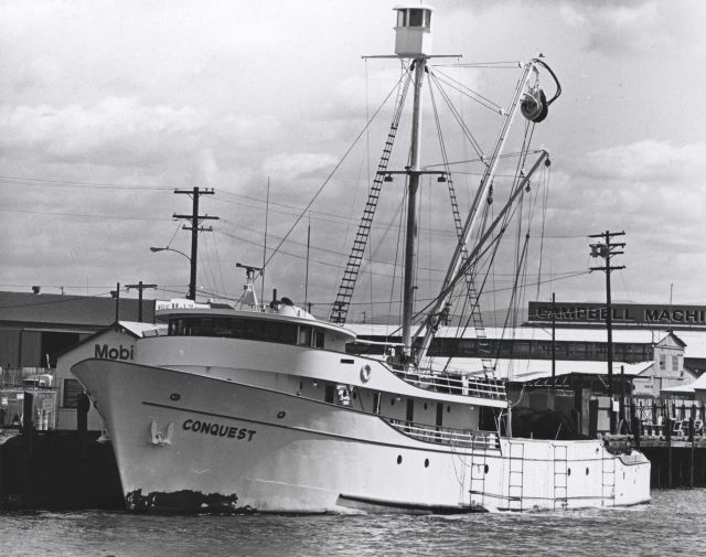 Tuna vessel CONQUEST Picture