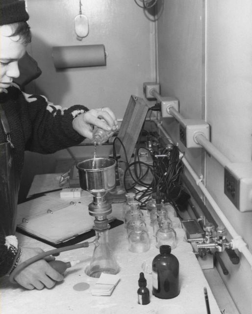 Filtering plankton from a Nansen bottle sample in the chemistry laboratory of ALBATROSS IV Picture
