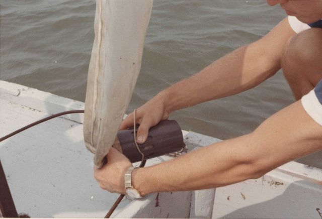 Removing plankton bottle. Picture
