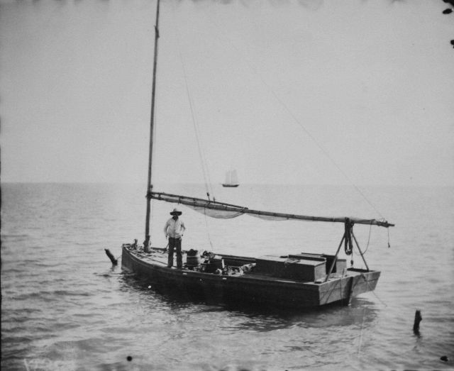 Unidentified fishing vessel. Picture