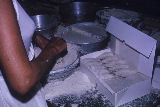 Breading shrimp in a Southeast Atlantic plant Picture