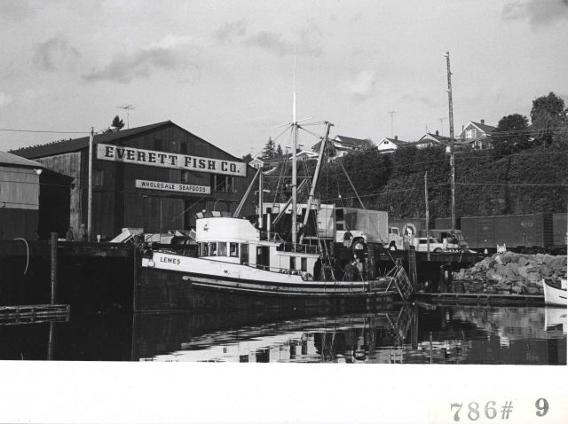 F/V LEMES offloading fish at the Everett Fish Company Picture