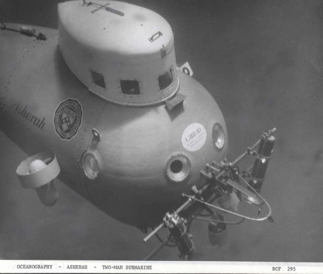 The submersible ASHERAH which is used by the BCF in Hawaiian waters. Picture