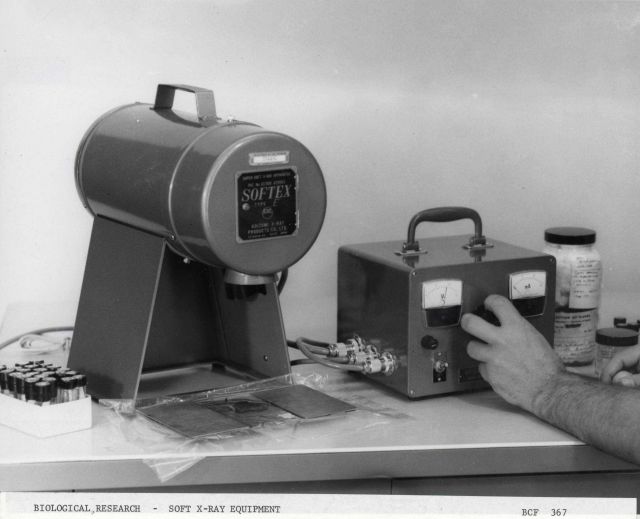 Biological research - soft X-ray equipment Picture