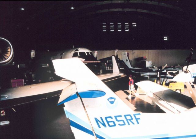 N65RF tailsection of Lake Amphibian aircraft Picture