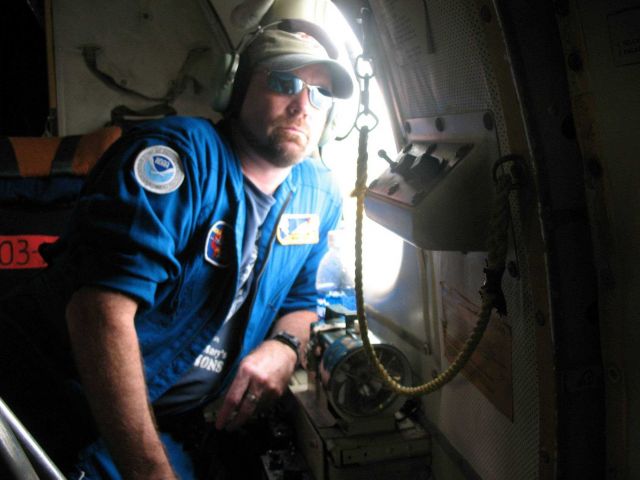 Electronics technician Bill 