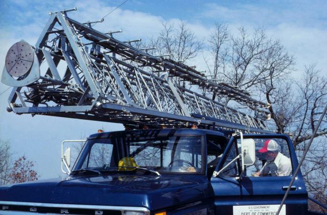 TMOT - truck-mounted observing tower - with Leonard Bergman Picture