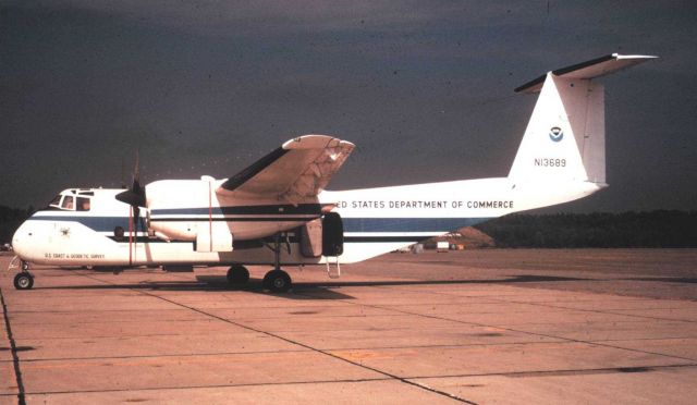 Dehavilland Buffalo N13689 on the tarmac. Picture