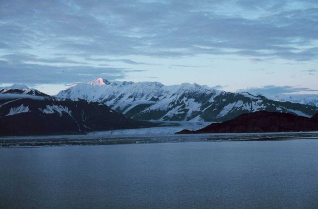 Icy Bay, looking to northwest Picture