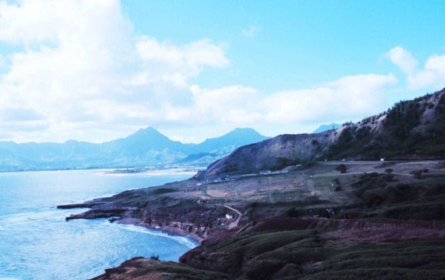 Hawaiian island coastline Picture