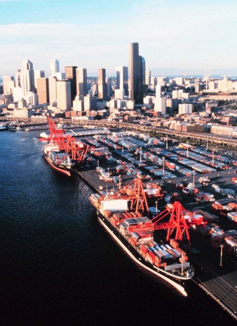 The containership piers at Seattle Picture
