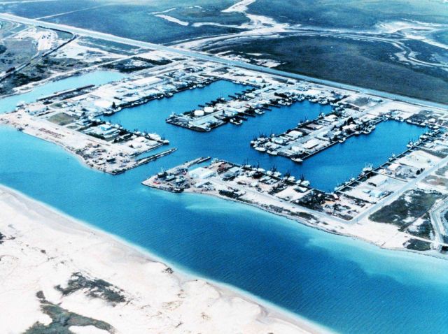 2559 North Latitude 9718 West Longitude. Picture