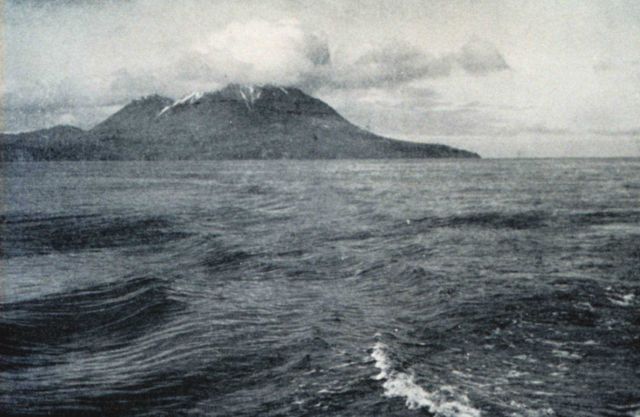 Kagamil Island from the south. Picture