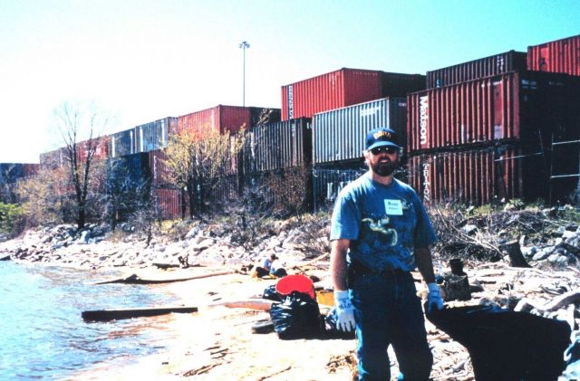 Volunteers helping clean up the wetlands and waterfront area around Fort McHenry in Baltimore Harbor Picture