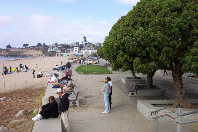 Along the seawall at Capitola-by-the-Sea. Picture