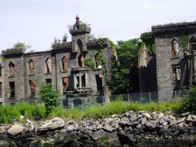 A crumbling wreck of a building somewhere on the New York waterline. Picture