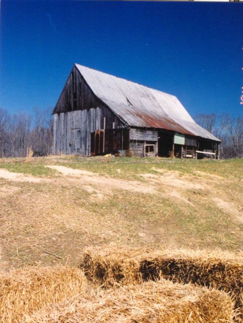 Clagett Farm barn Picture
