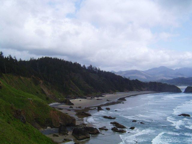 Looking south from the Tillamook Head area. Picture