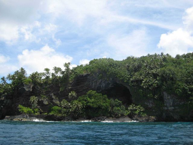 A large cave in the lava formation at Larsen's Bay Picture