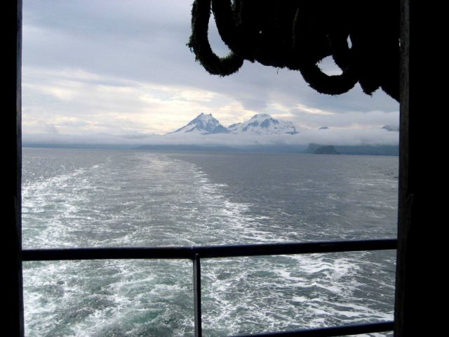 Isanotski (left) and Roundtop Volcanoes Picture