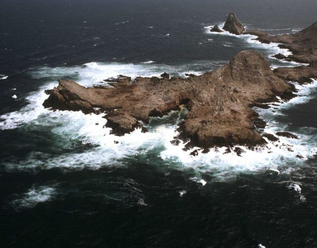 Aerial views of the wind-swept sea-swept Farallons, a virtual wilderness less than thirty miles from downtown San Francisco Picture