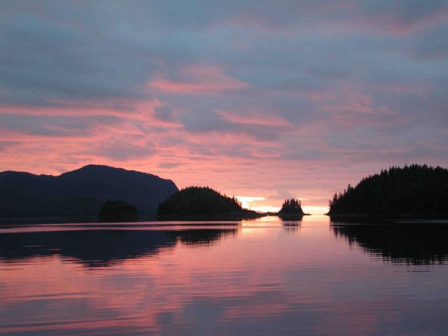 A magnificent sunset at the Bay of Isles Picture