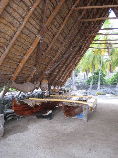 Beautiful outrigger canoe Picture
