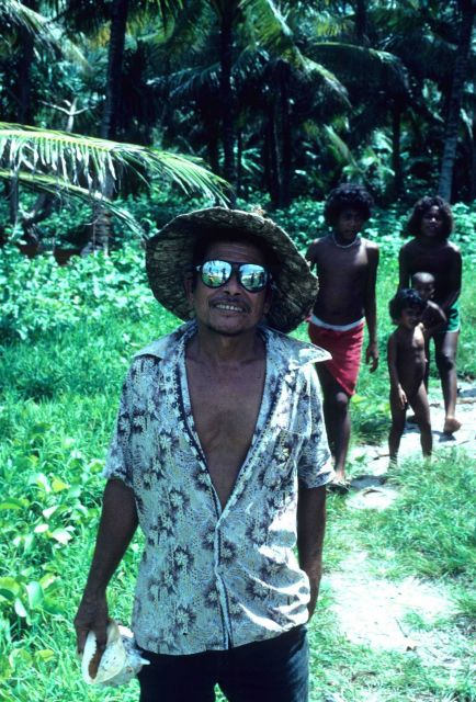 Micronesian islanders in the Caroline Islands. Picture