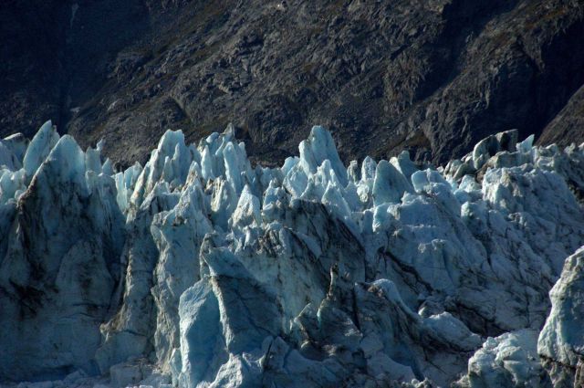 Jaggedy ice spires crowning a Glacier Bay glacier. Picture