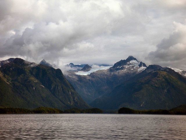 Magnificent scenery in Nelson Bay. Picture