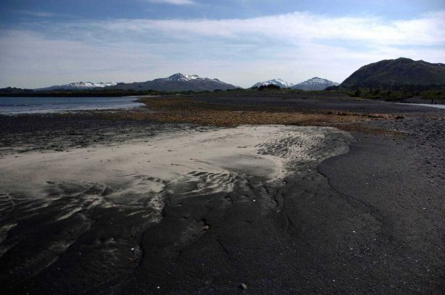 Buskin River sand and pebble spit. Picture