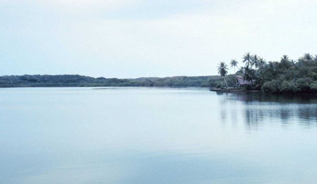 Native structure on lagoon Picture