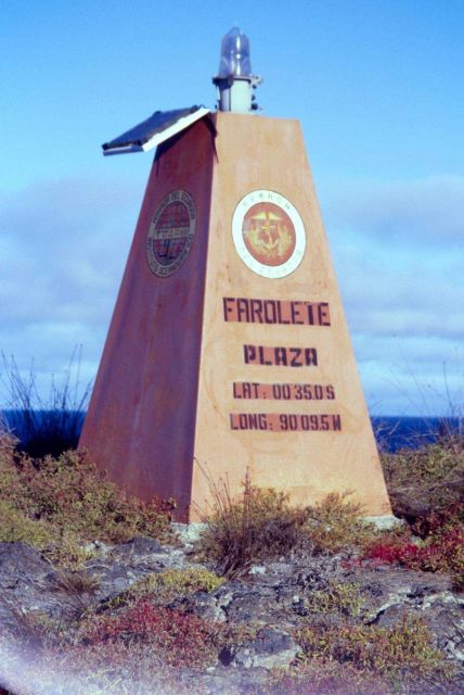 The beacon light at Plaza Island. Picture