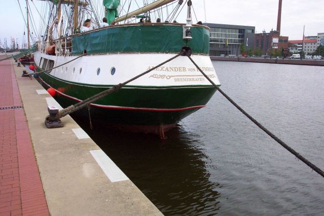 The stern of the sailing ship ALEXANDER VON HUMBOLDT. Picture