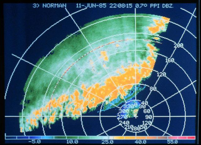 Norman Doppler radar reflectivity display showing squall line. Picture