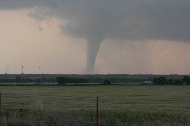 Tornado over the plains Picture
