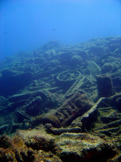 Marine debris Picture