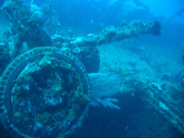 Howitzer on the Nippo Maru. Picture