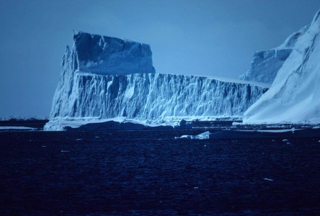 Rugged edge of tabular iceberg Picture