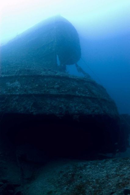 Upside-down rudder of the NORTHERN LIGHT, a shipwreck in 190 feet water depth Picture