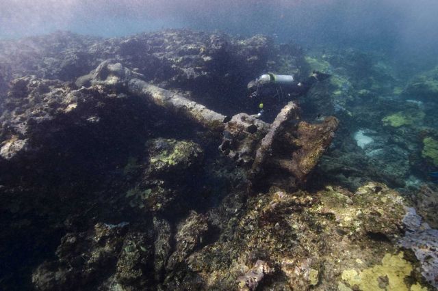 A paddlewheel shaft at the USS SAGINAW shipwreck site. Picture
