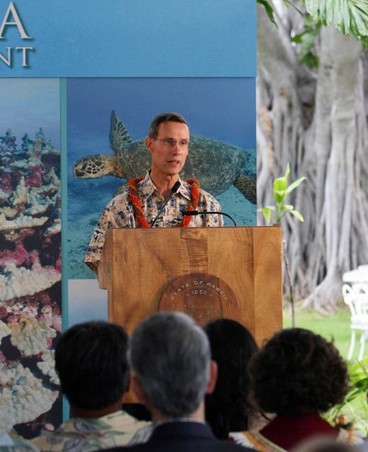 Vice Admiral Conrad Lautenbacher, Administrator of NOAA, speaking at the Papahanaumokuakea Marine National Monument. Picture