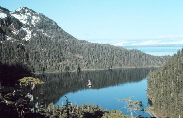 NOAA Ship MURRE II Picture