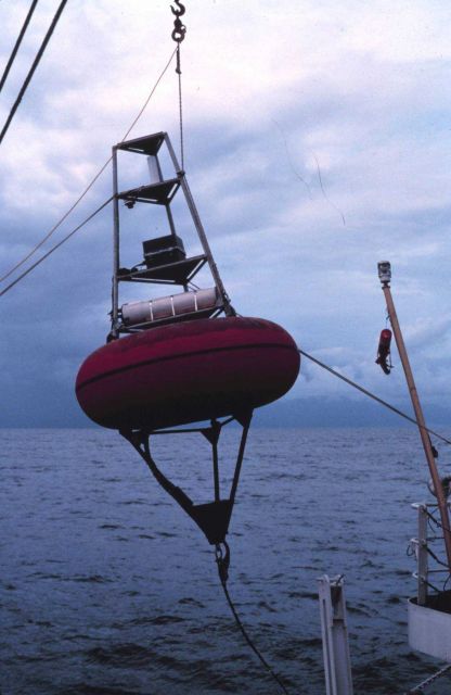 Deploying a deepsea oceanographic monitoring buoy. Picture